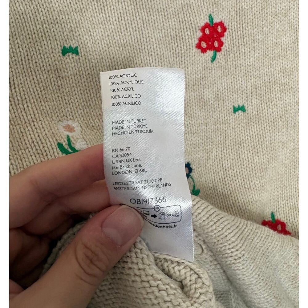 Kimchi Blue Floral Embroidered Cropped Cardigan Small Cottagecore Puff Sleeve - Picture 6 of 6